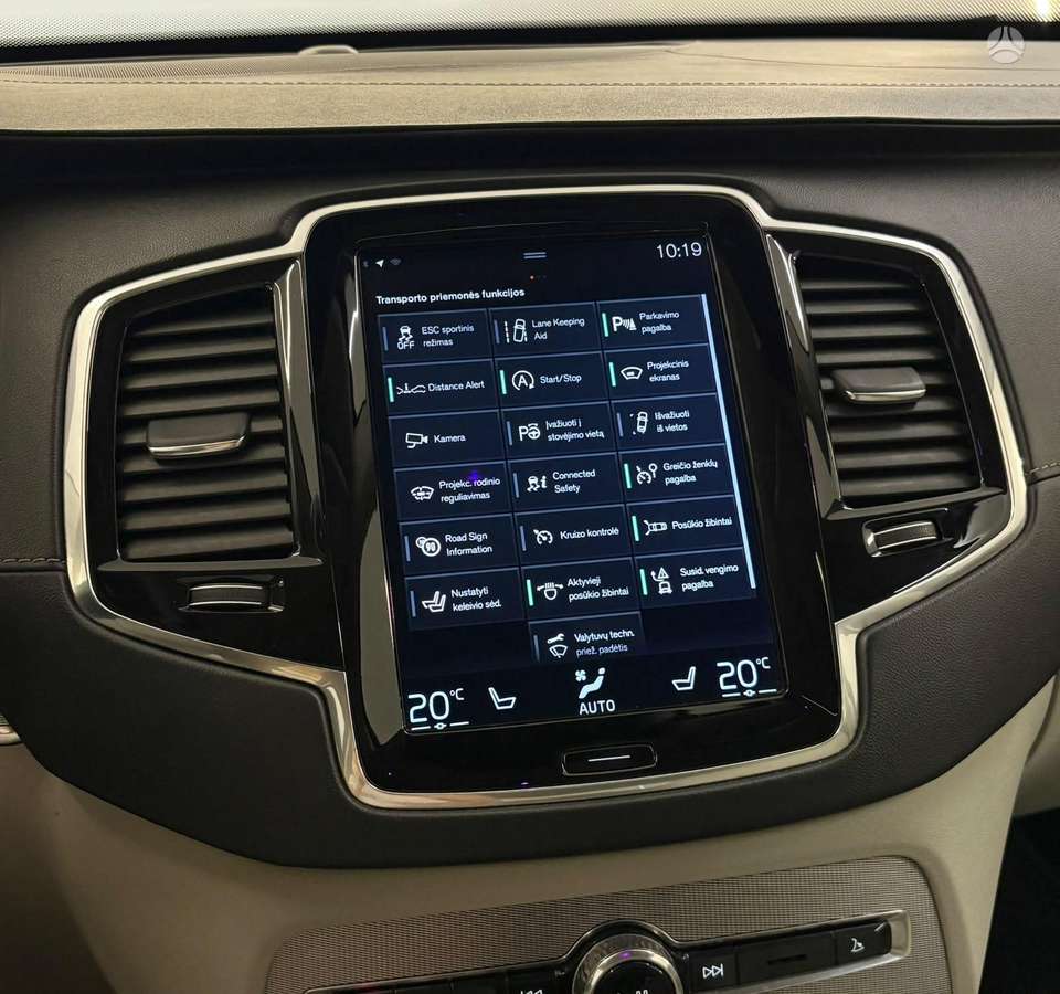 Volvo XC90 - 3