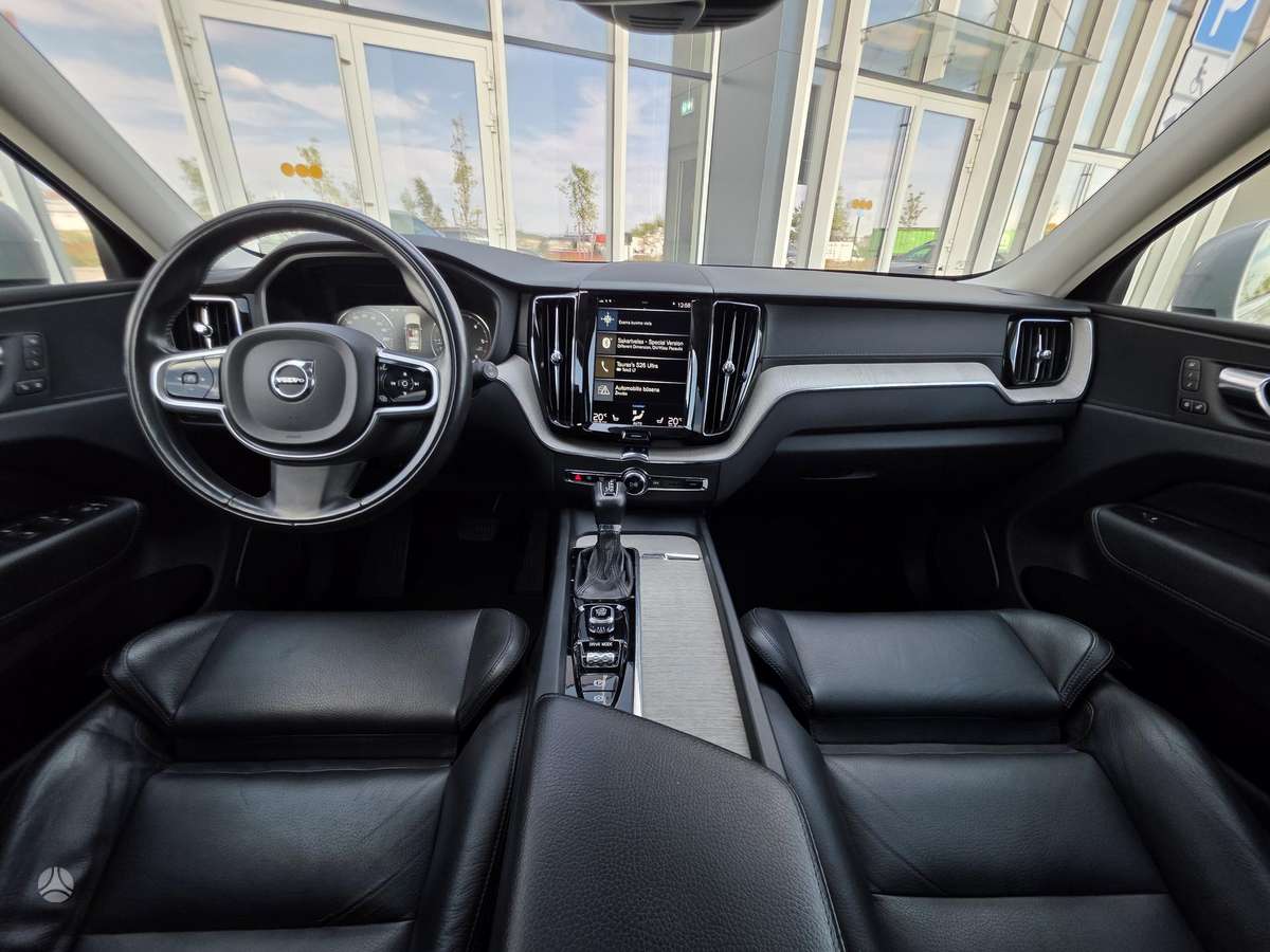 Volvo XC60 - 10