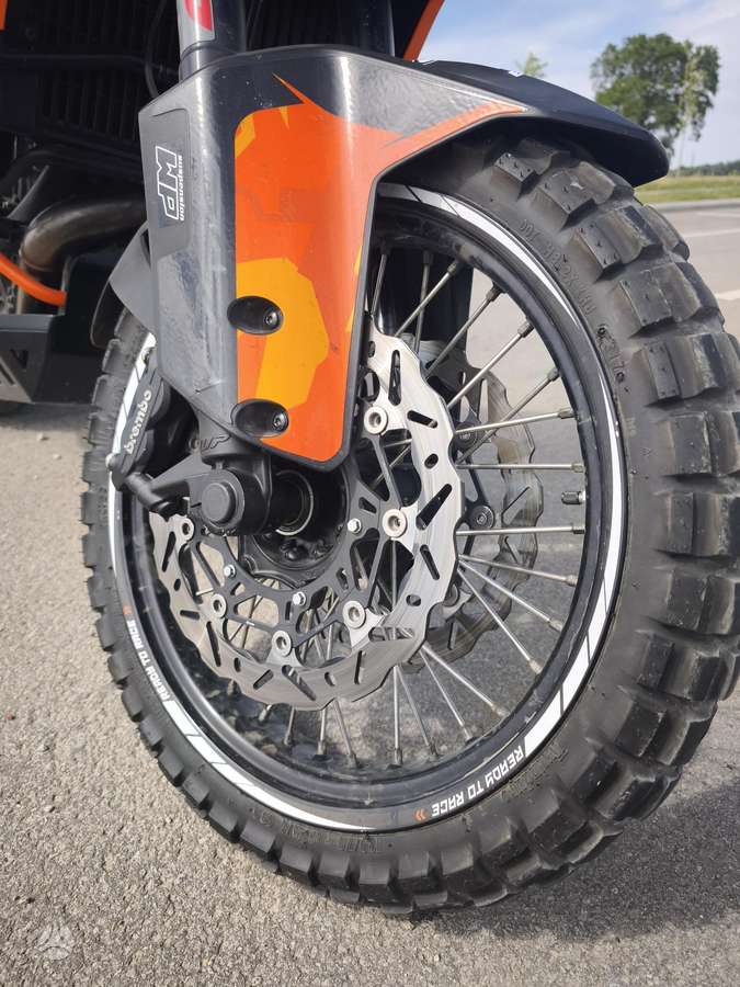KTM Adventure 1050cc, эндуро / adventure