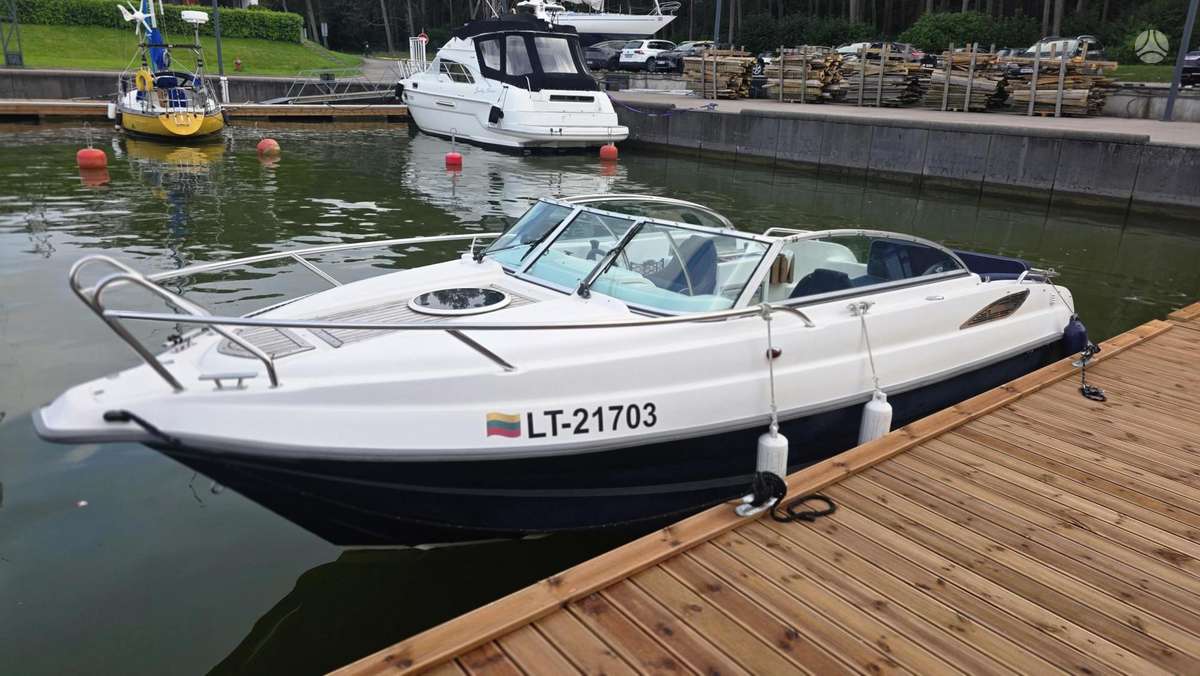 Uttern D68, яхты / катера