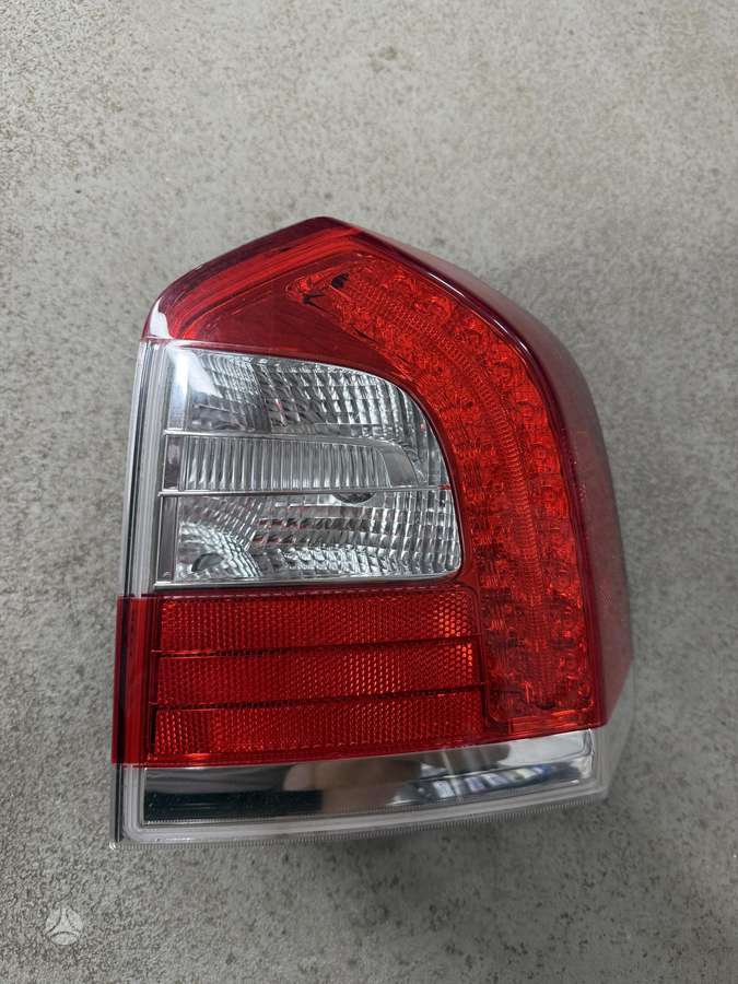 Volvo V70 фары