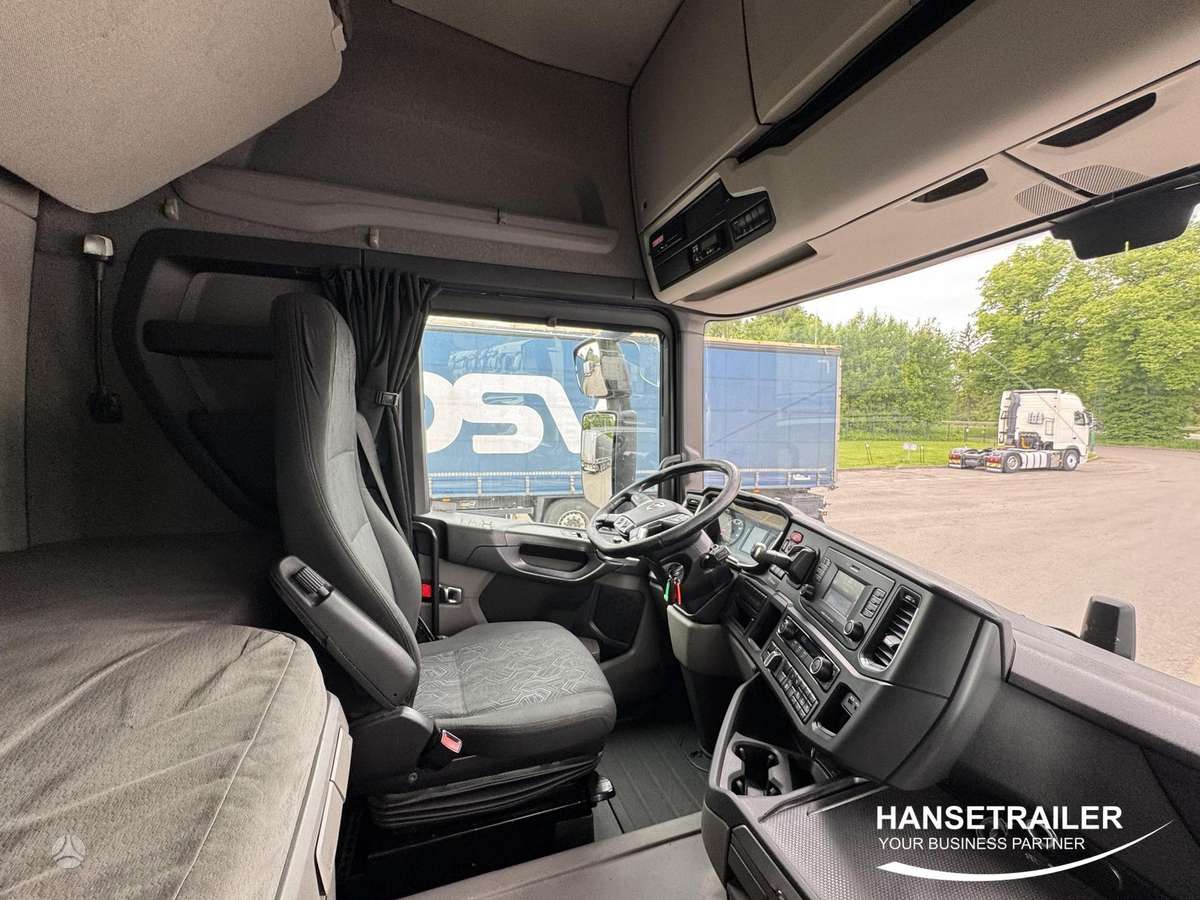 Scania R450 Retarder, double sleeper