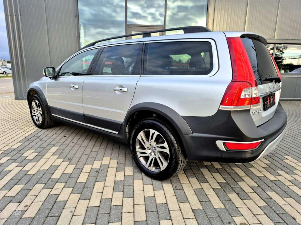 Volvo XC70, 3.2 l., Универсал