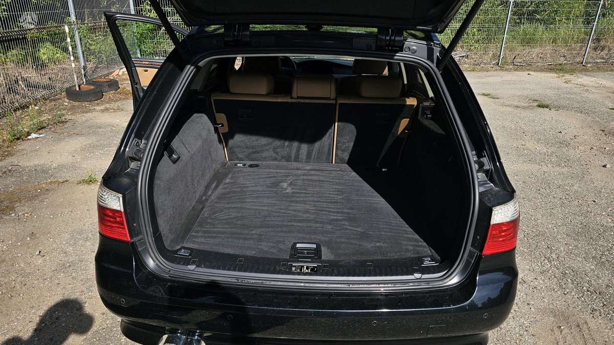 BMW 530, 3.0 l., Универсал