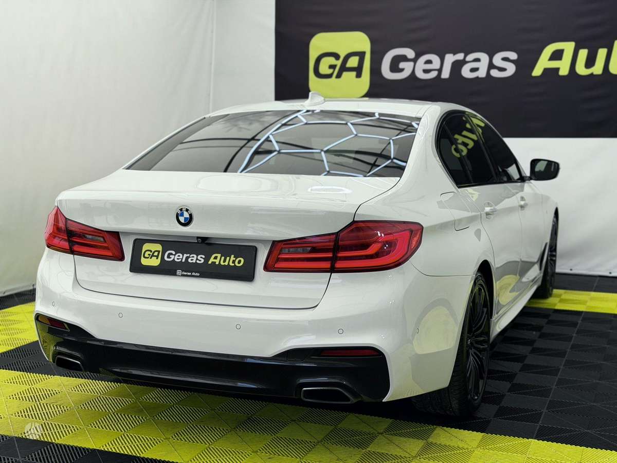 BMW 520, 2.0 l., Седан