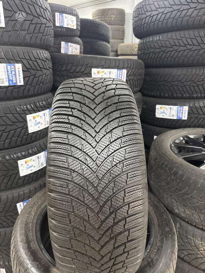 Firestone WinterHawk 4, winter 235/50 R19
