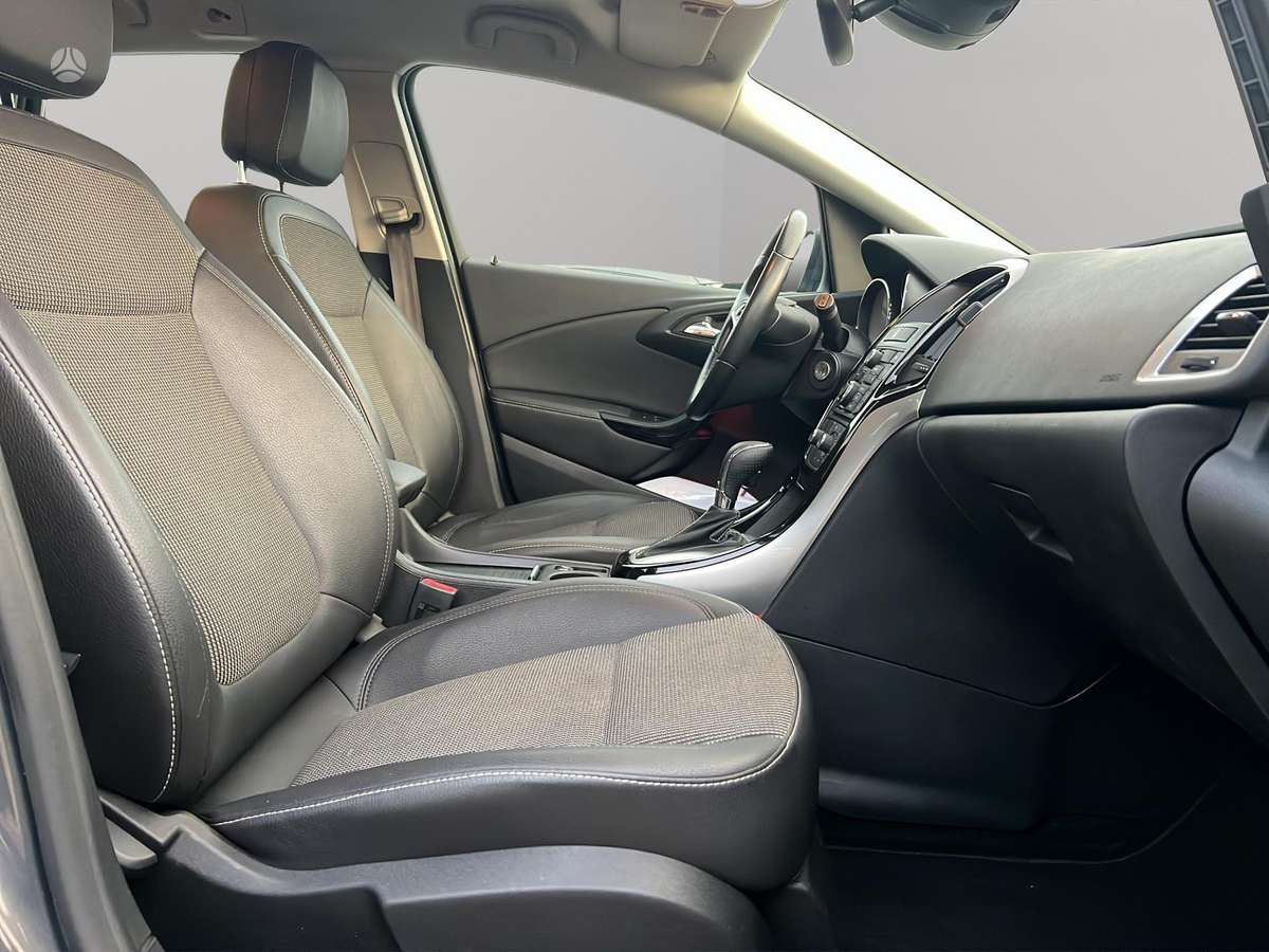 Opel Astra, 1.4 l., Универсал