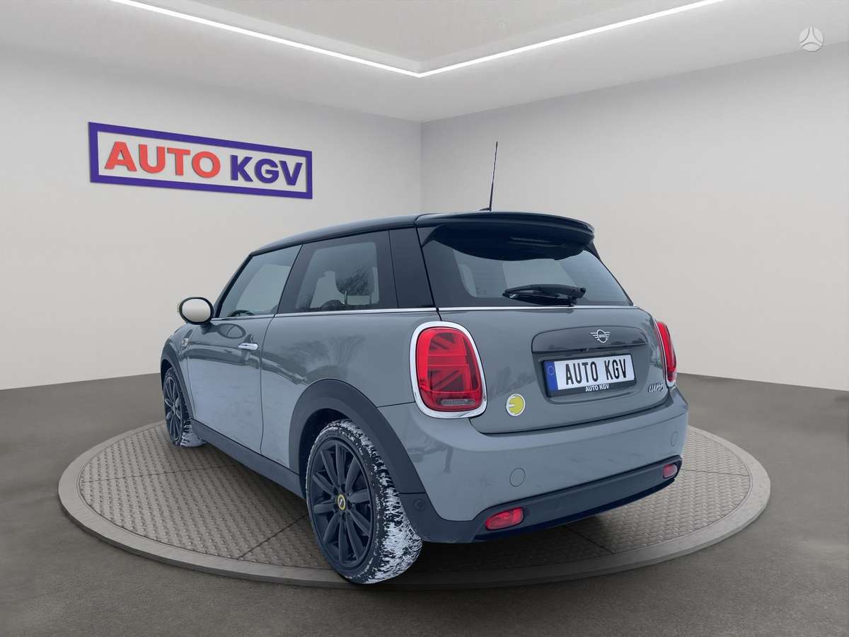 Mini Cooper SE, hečbekas
