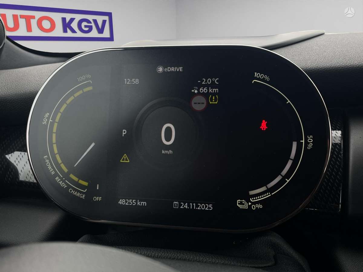 Mini Cooper SE, hečbekas