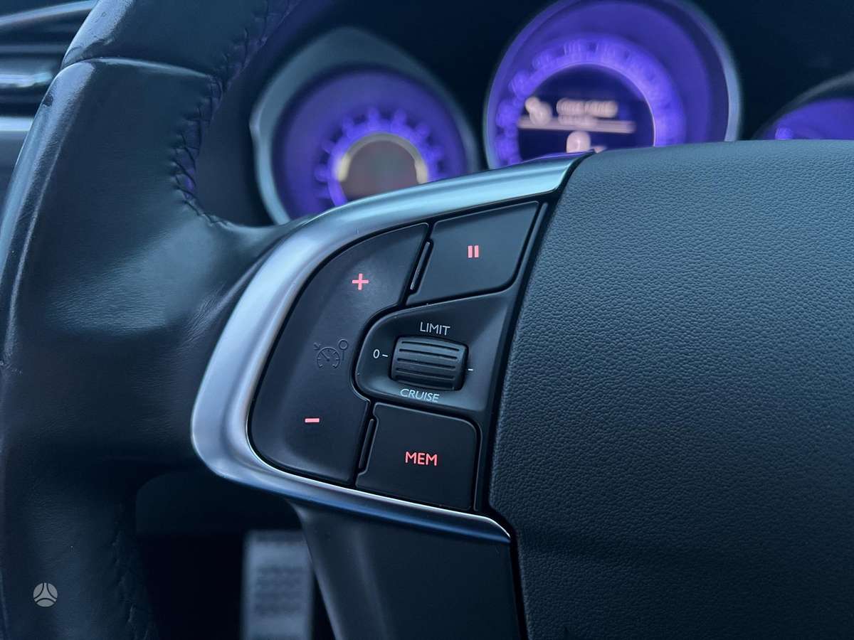 Citroen DS4, hatchback