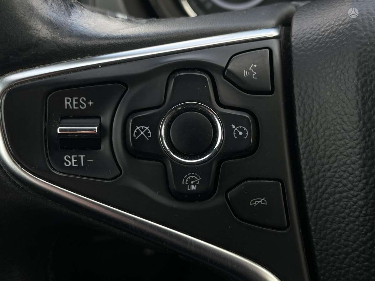 Opel Insignia, 2.0 l., Универсал
