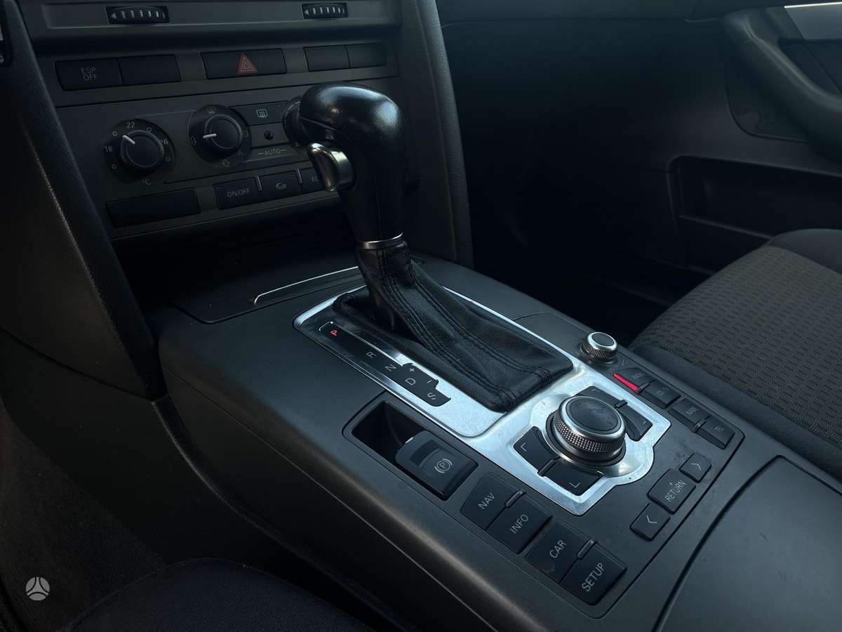 Audi A6, 2.0 l., Универсал