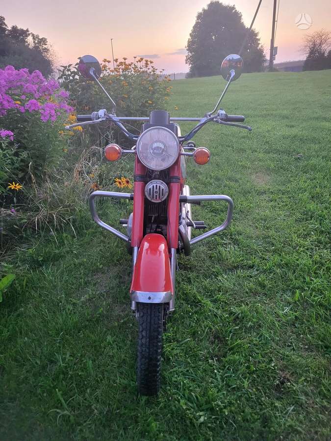Jawa 350 350cc, street / classic
