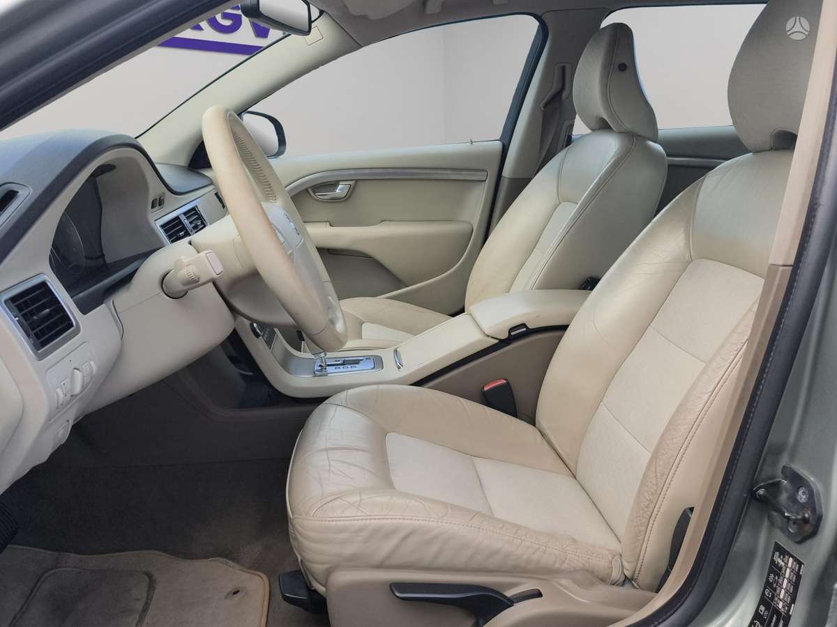Volvo V70, 2.4 l., Универсал