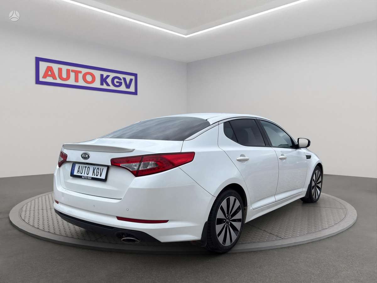 Kia Optima, 1.7 l., Седан