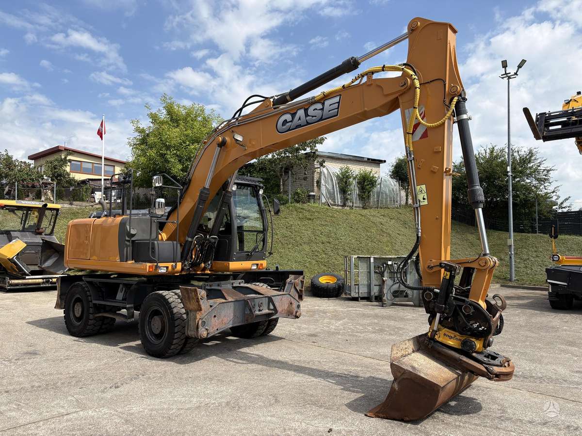 Case WX168, excavator