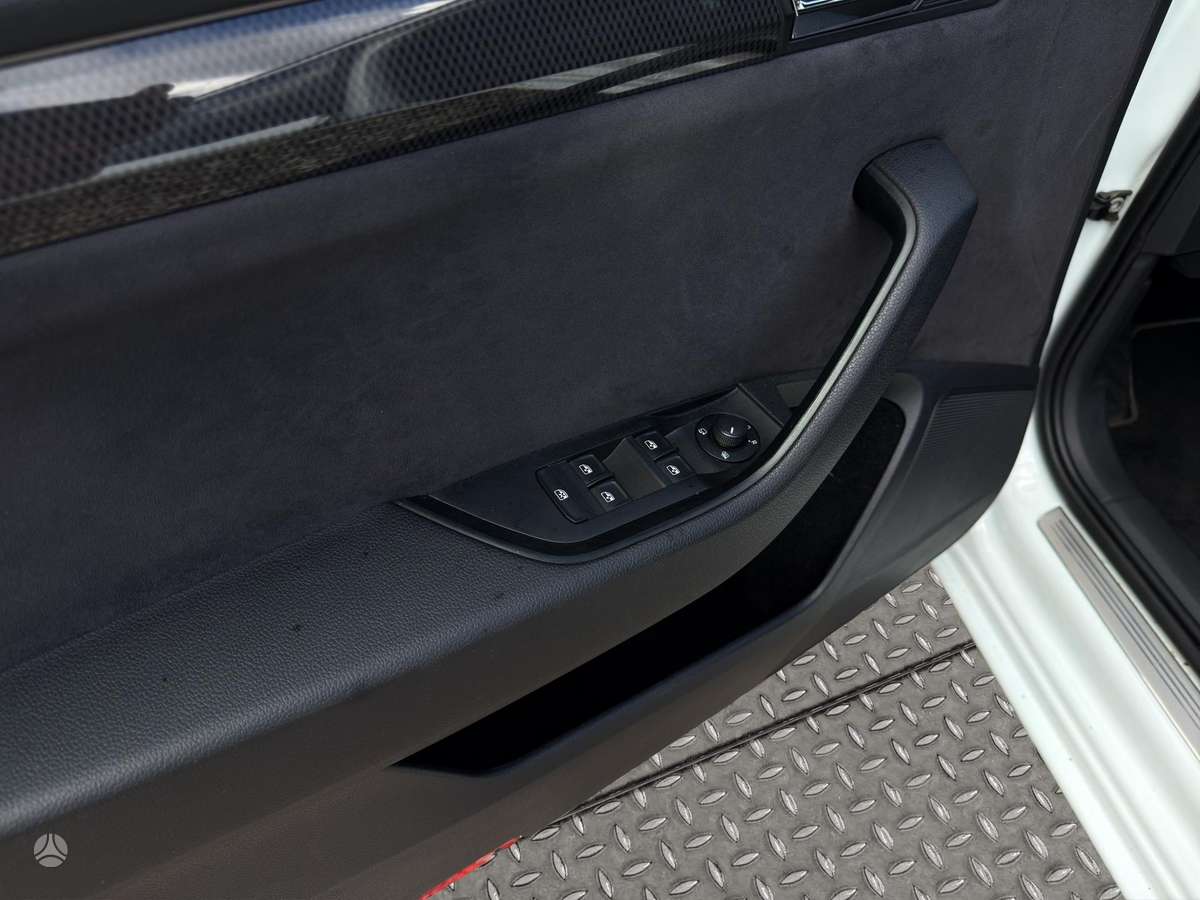 Skoda Superb, 2.0 l., Универсал