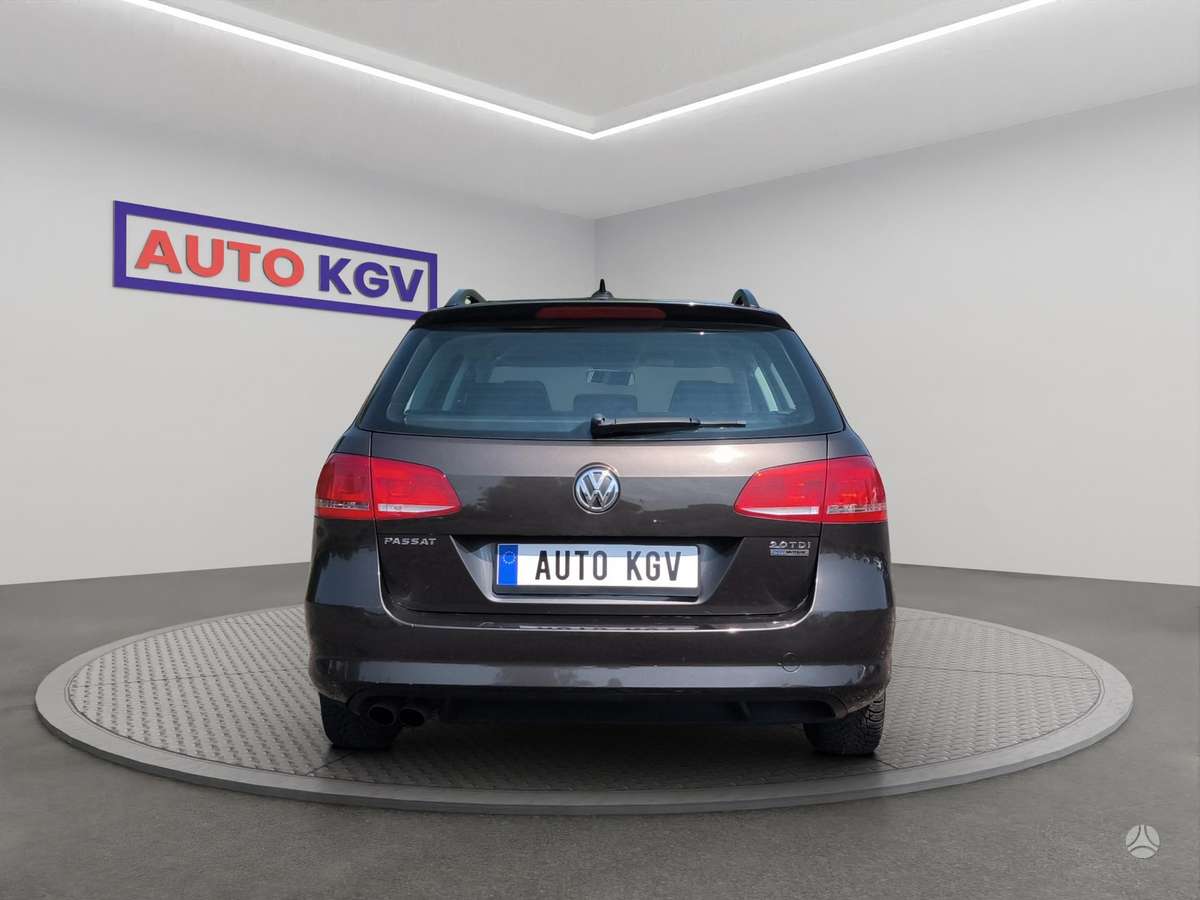 Volkswagen Passat, 2.0 l., Универсал