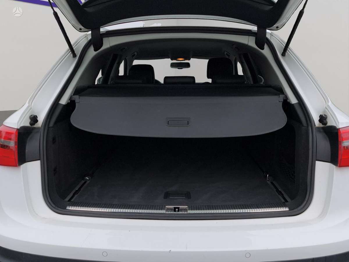 Audi A6 allroad, 3.0 l., Универсал