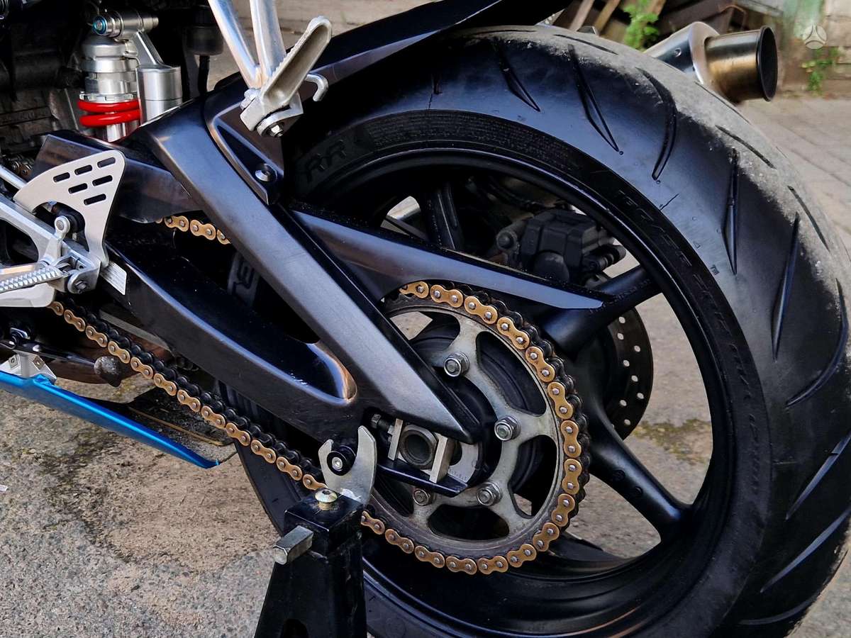 Yamaha R6 600cc, superbikes
