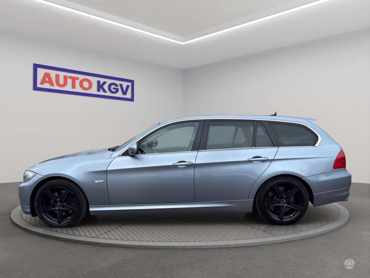 BMW 330, 3.0 l., Универсал