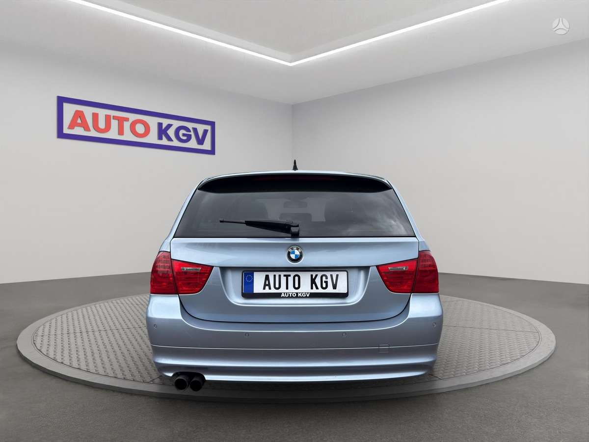 BMW 330, 3.0 l., Универсал