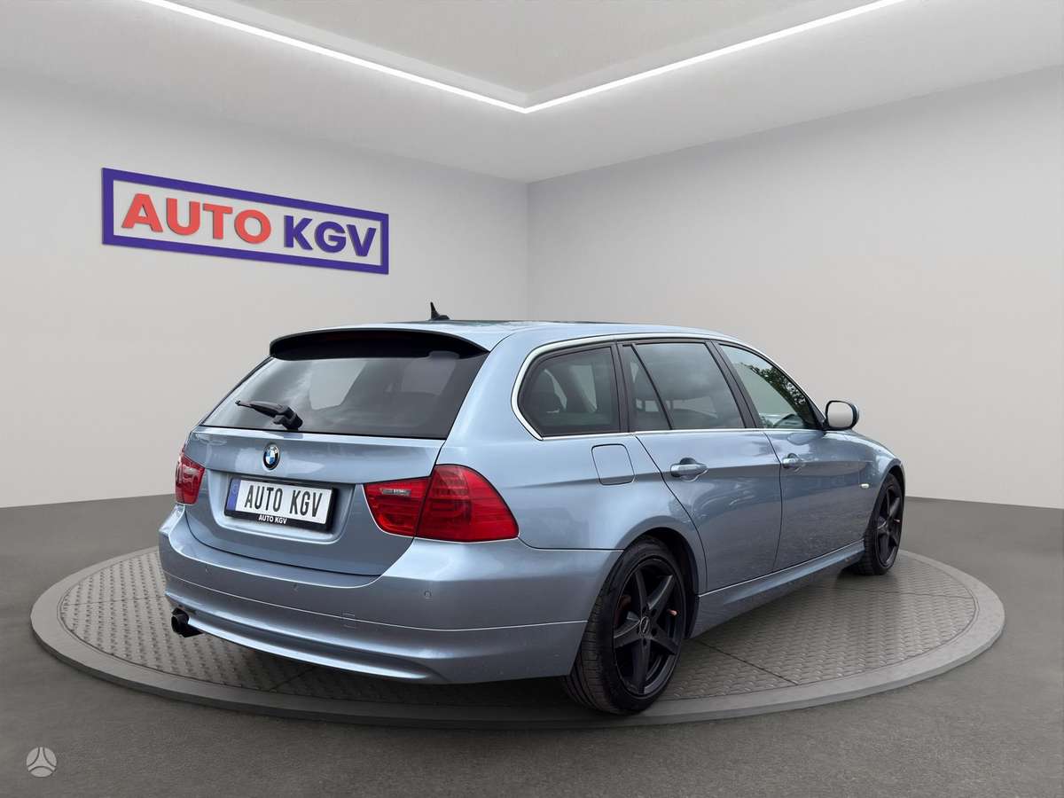 BMW 330, 3.0 l., Универсал
