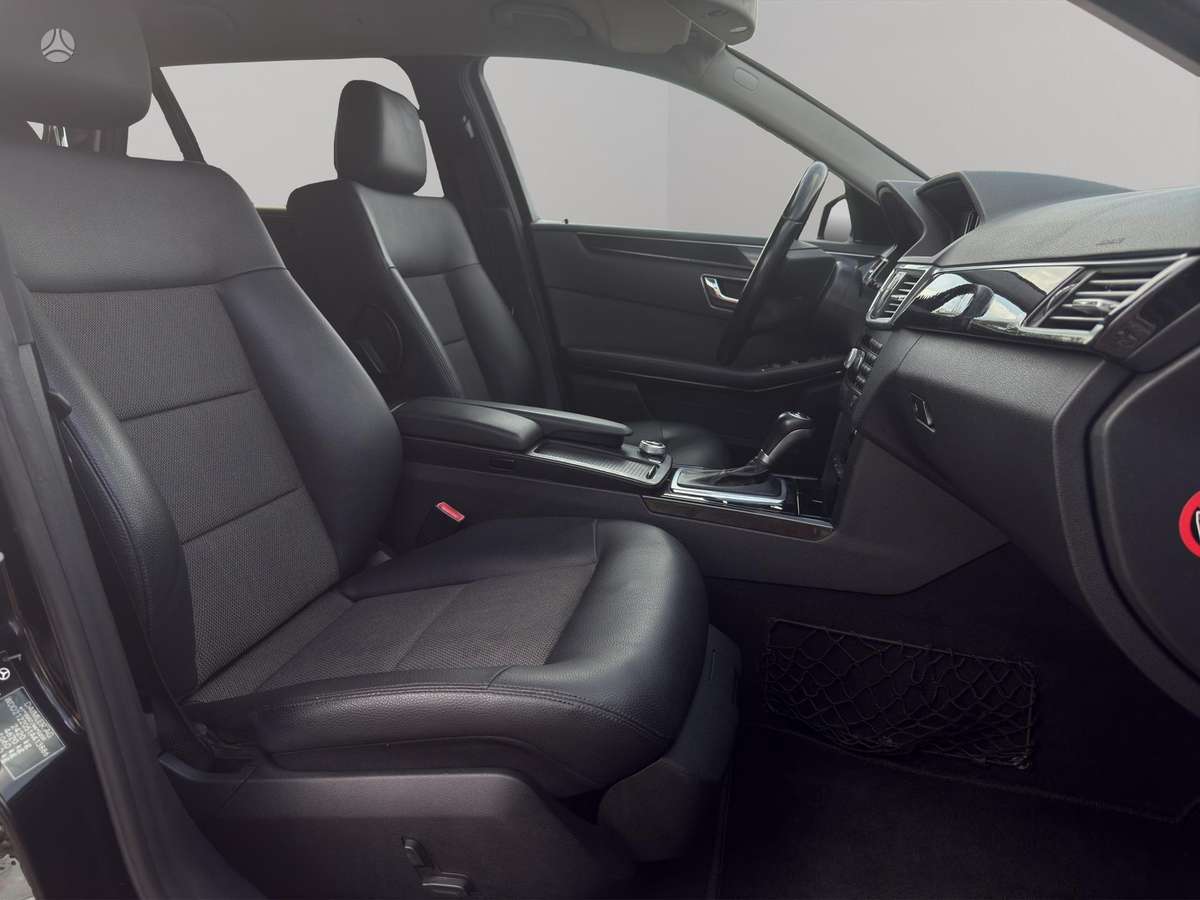 Mercedes-Benz E200, 2.1 l., Универсал