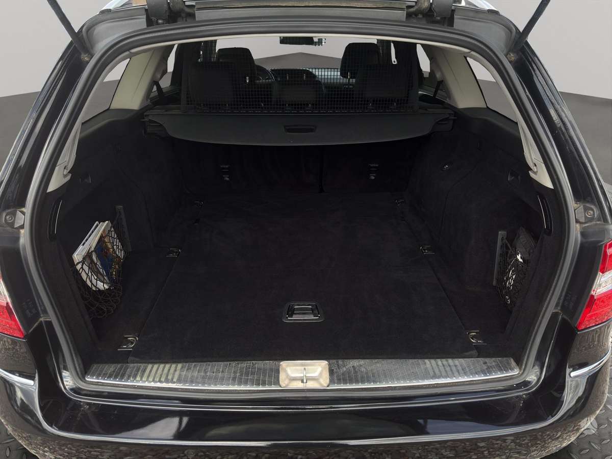 Mercedes-Benz E200, 2.1 l., Универсал