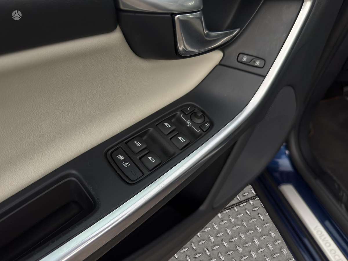 Volvo V60, 2.0 l., Универсал