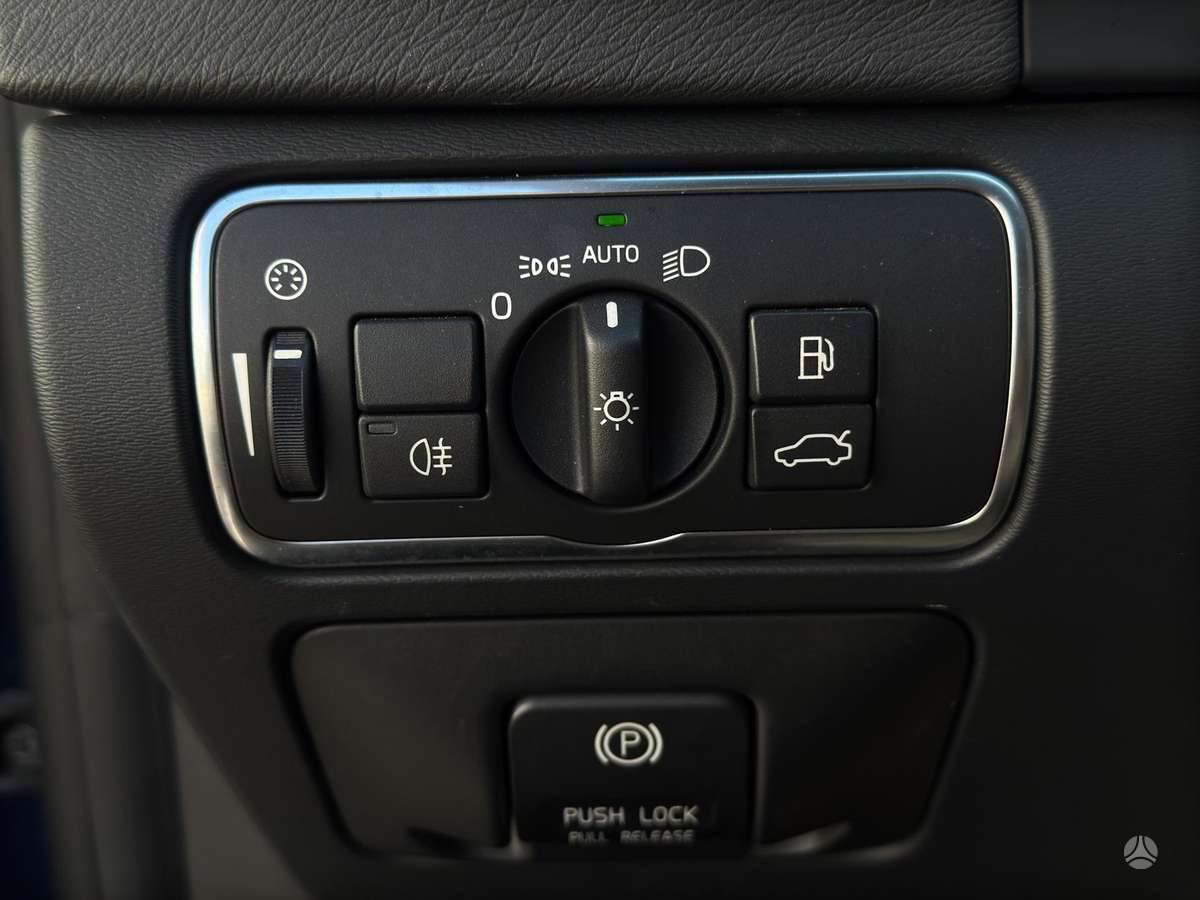Volvo V60, 2.0 l., Универсал