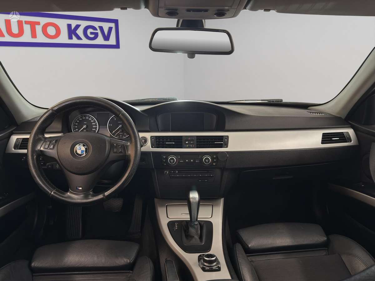 BMW 318, 2.0 l., wagon