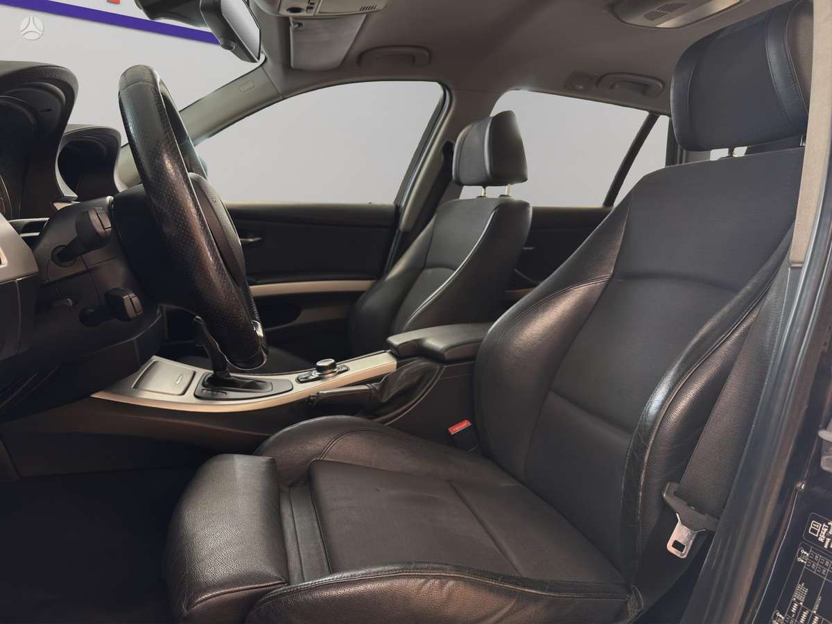 BMW 318, 2.0 l., wagon