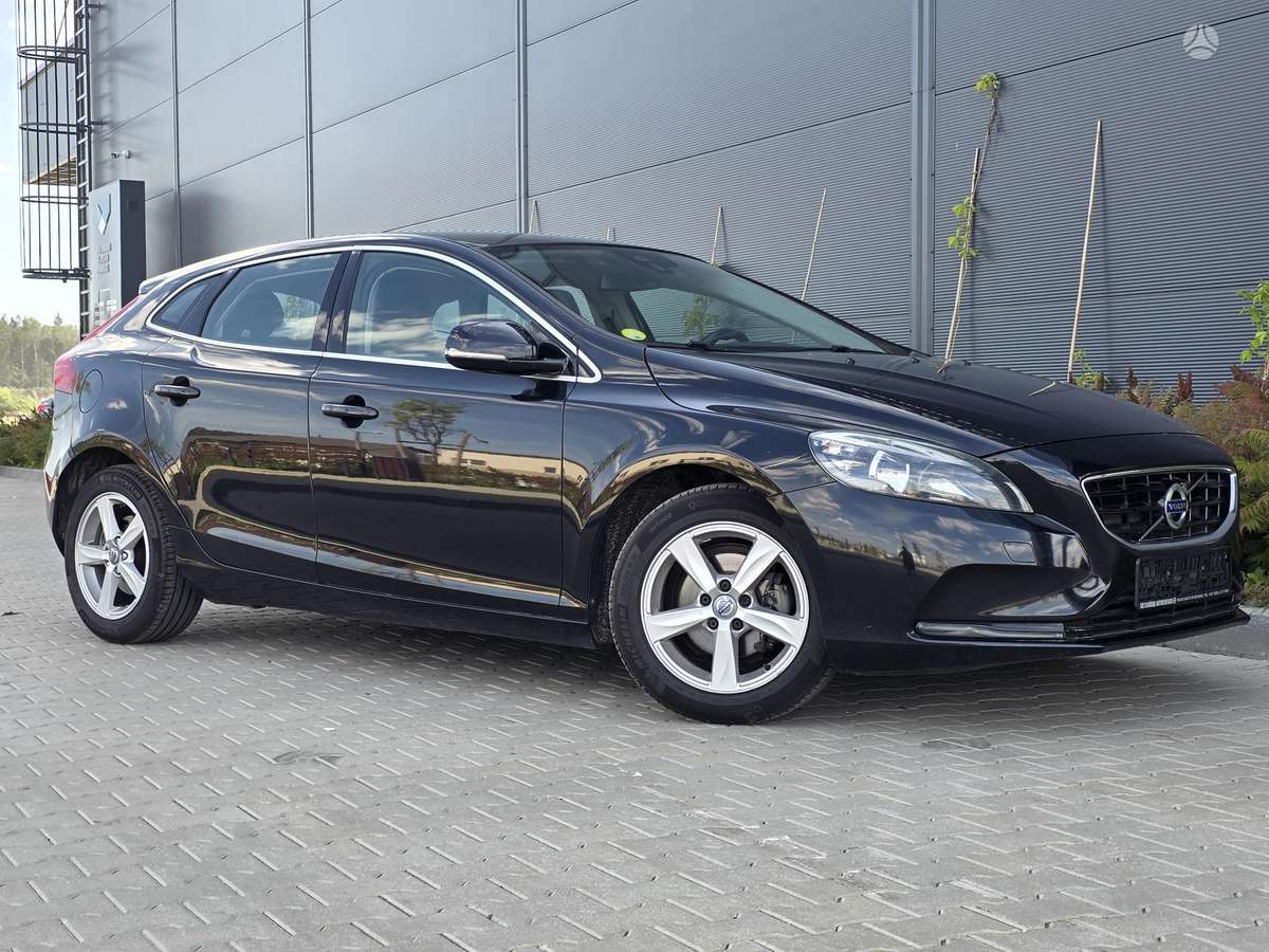 Volvo V40 - 2