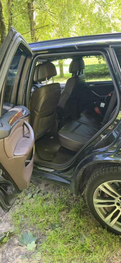 BMW X5, 3.0 l., off-road / crossover
