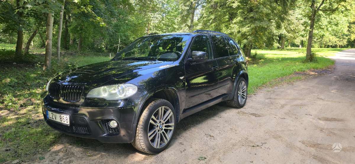 BMW X5, 3.0 l., off-road / crossover