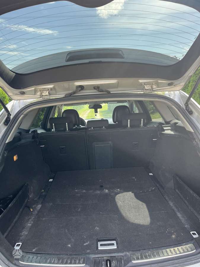 Toyota Avensis - 10