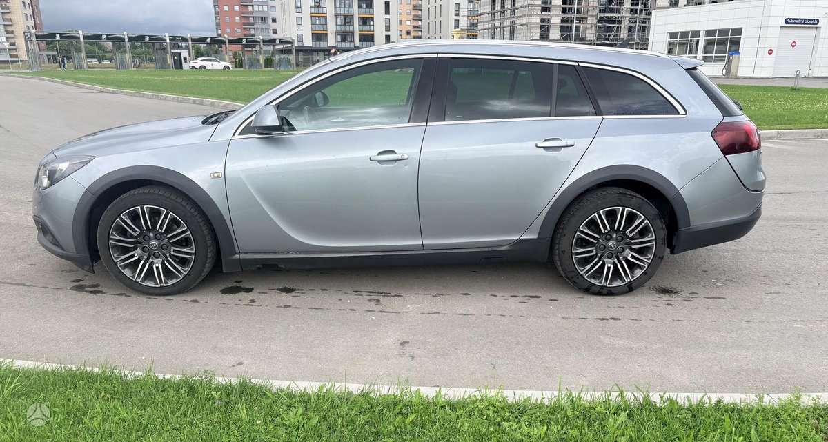 Opel Insignia, 2.0 l., Универсал
