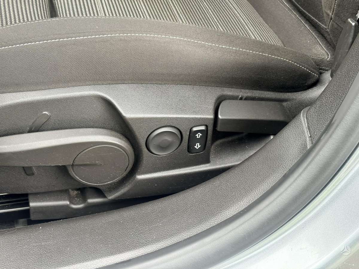 Opel Insignia, 2.0 l., Универсал