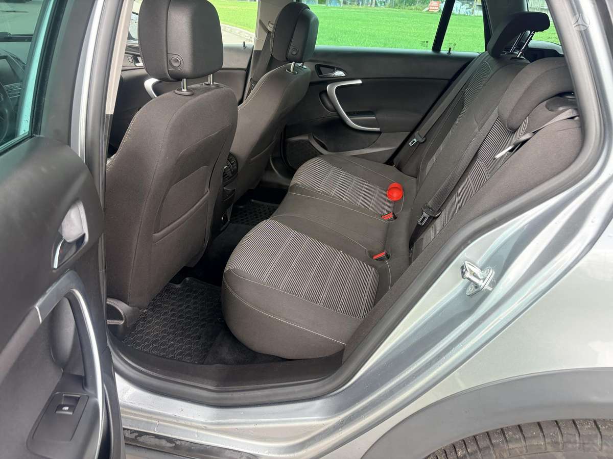 Opel Insignia, 2.0 l., Универсал
