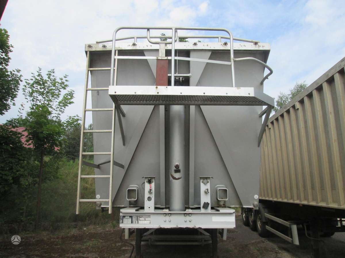 Stas France 48 cub., самосвалы