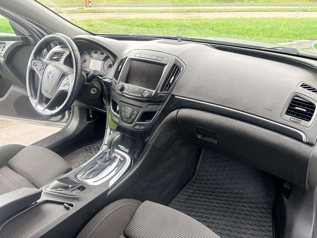Opel Insignia, 2.0 l., Универсал