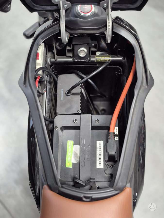 Super Soco/Vmoto TC, street / classic
