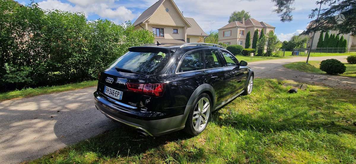 Audi A6 allroad, 3.0 l., Универсал