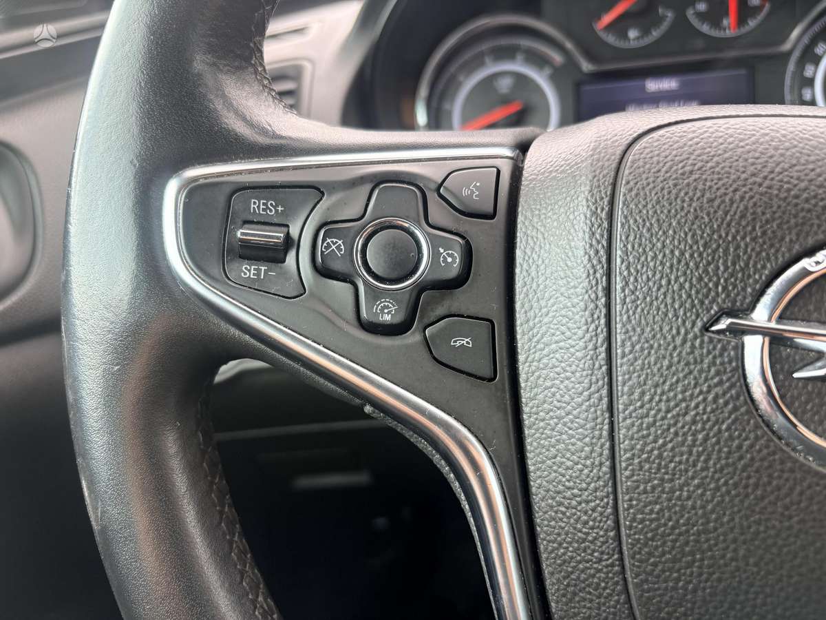 Opel Insignia, 2.0 l., Универсал