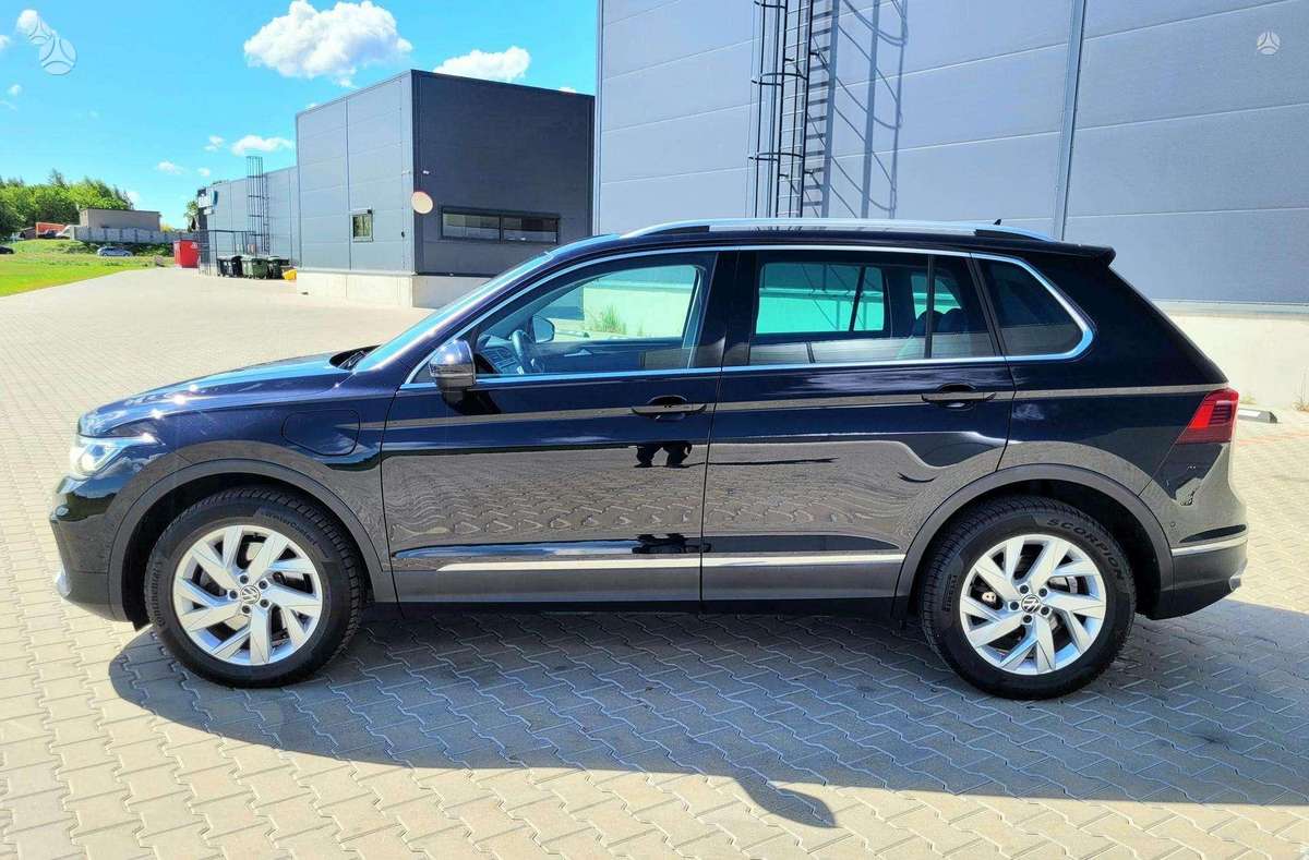 Volkswagen Tiguan - 7