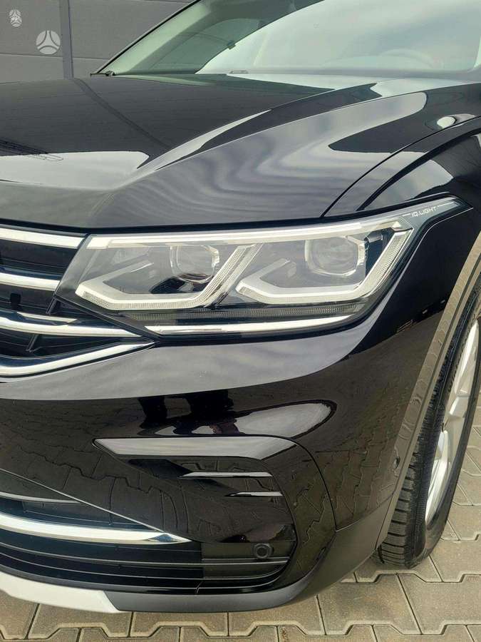 Volkswagen Tiguan - 9
