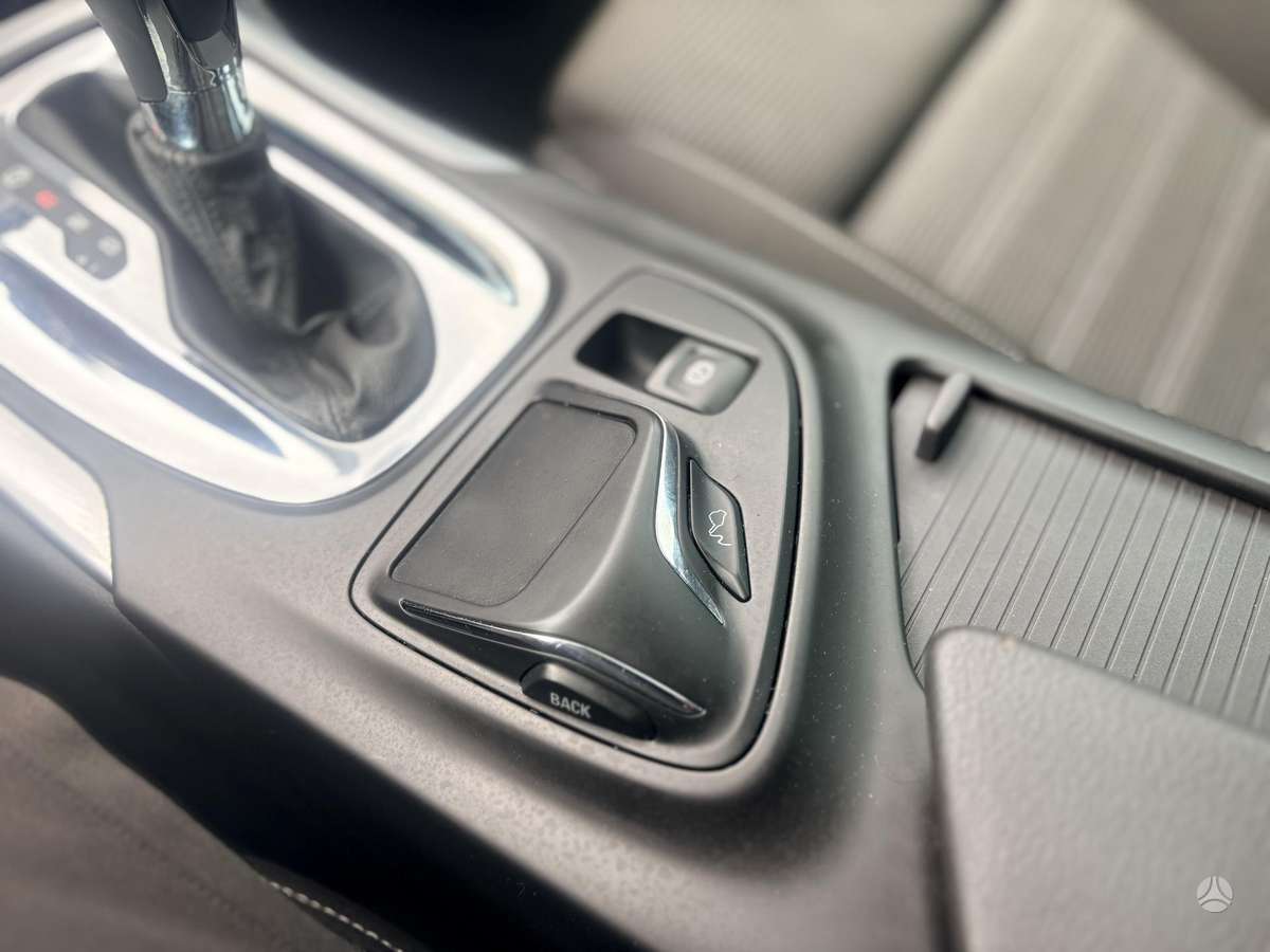 Opel Insignia, 2.0 l., Универсал