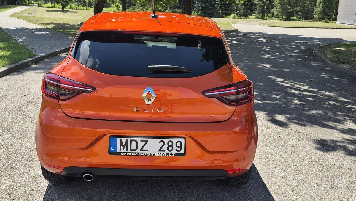 Renault Clio, 1.0 l., hatchback