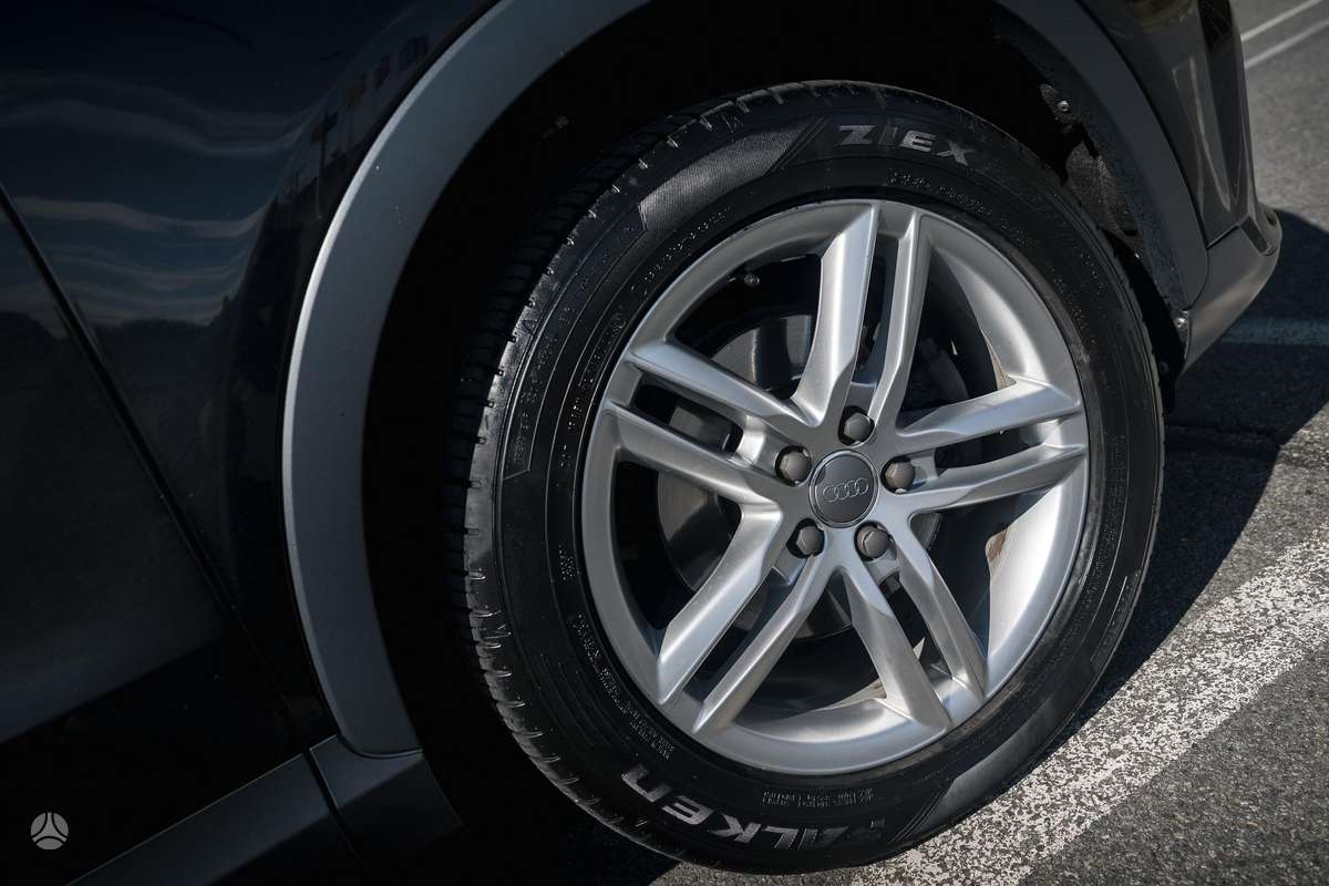 Audi Q3, 2.0 l., Универсал